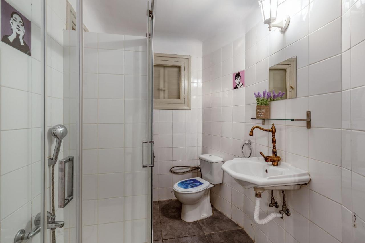 אתונה Central Apartment In The Heart Of Historic Center מראה חיצוני תמונה